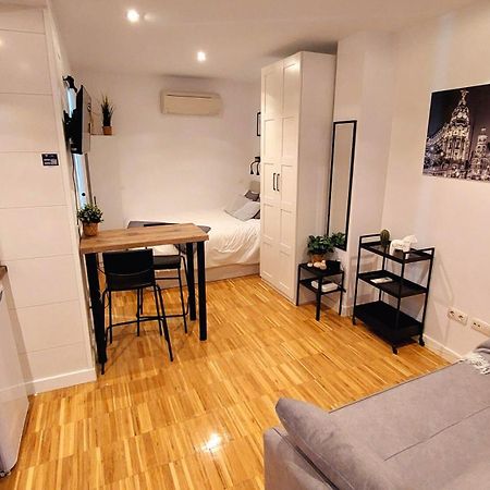 Apartmán Acogedor Estudio En Delicias By Bebalmy Madrid Exteriér fotografie